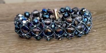New Class! Dragon Scale Bracelet-This class is full. Call to get on a  waiting list. - Beadology Iowa