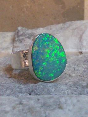 Bezeled Opal Ring Class Blue Green